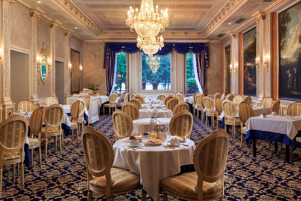Palace Hotel 37/49