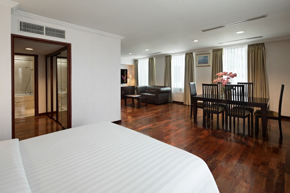 Golden Boutique Hotel Kemayoran 25/70