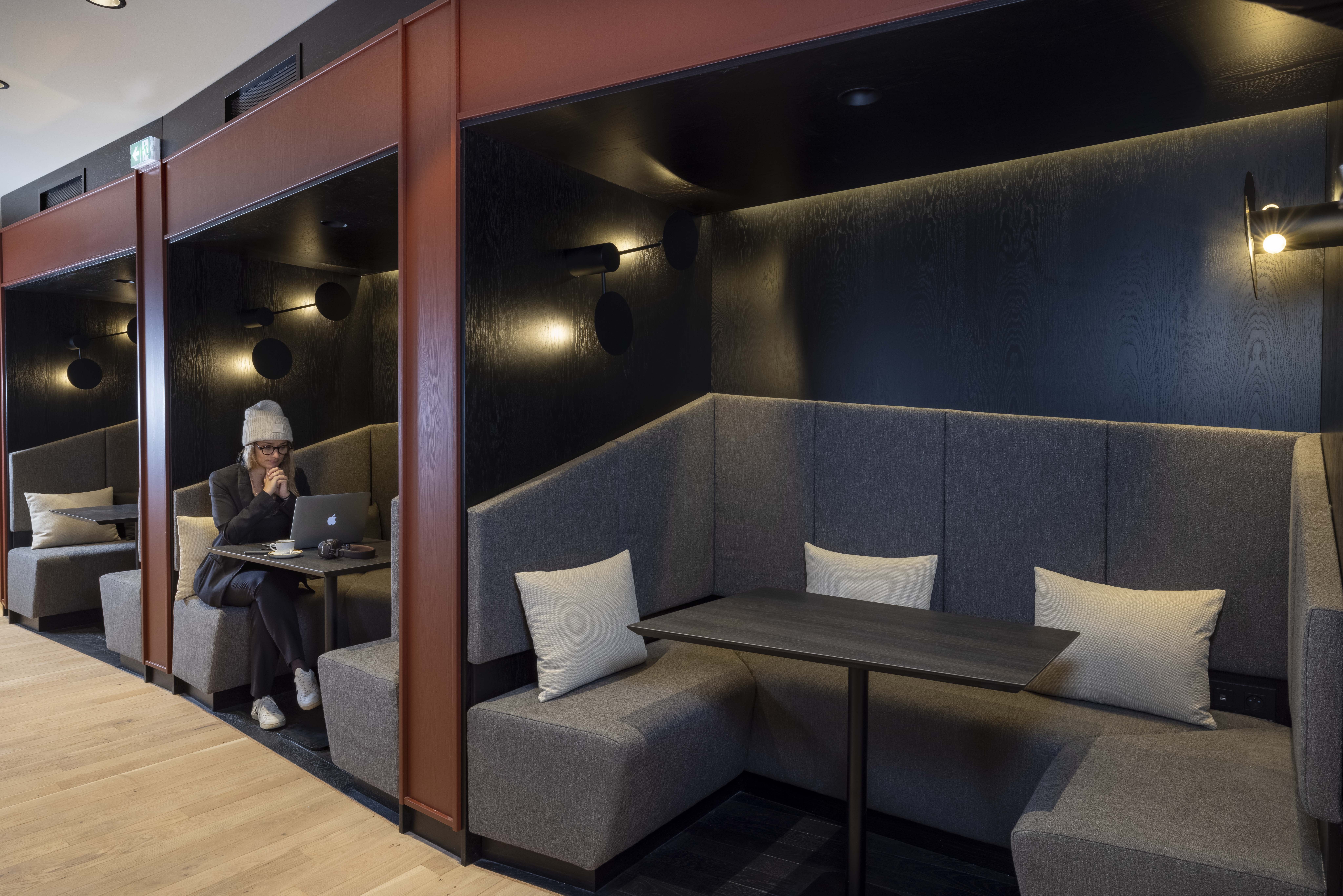HOTEL LA DILIGENCE 18/25