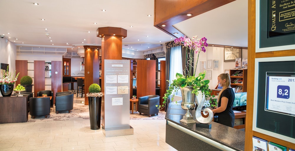 Holiday Inn - The Niu, Stream Monchengladbach 11/71