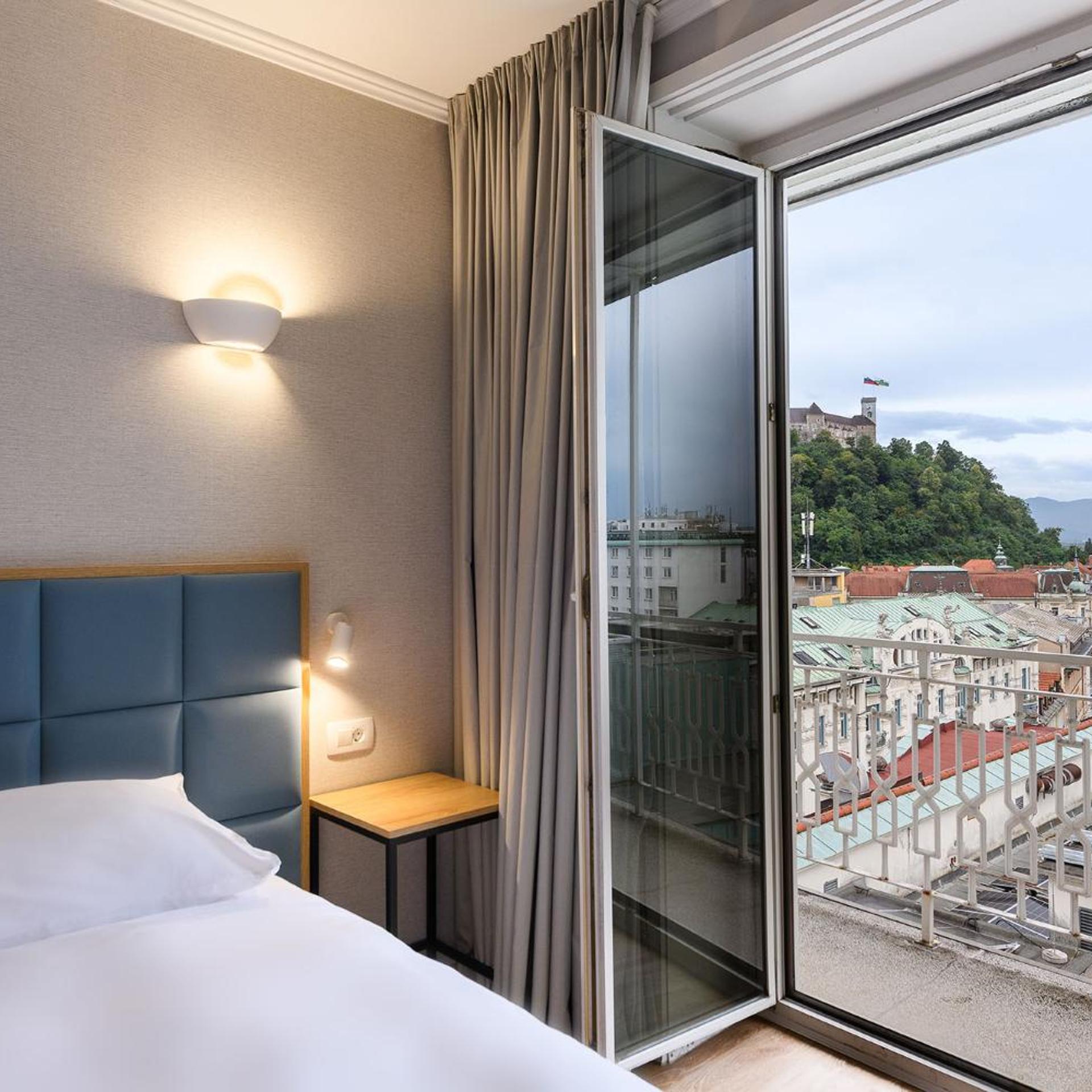 Superior, Double or Twin Bed, Castle View، Eurostars Uhotel Ex Uhotel 8/10