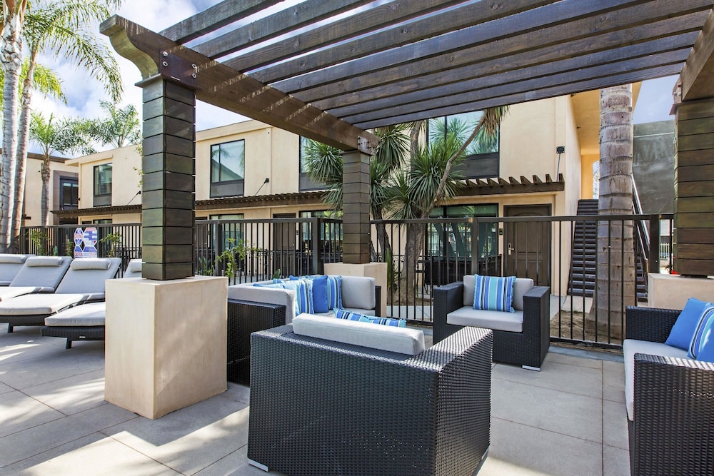 The Cove Hotel, Ascend Hotel Collection 51/67