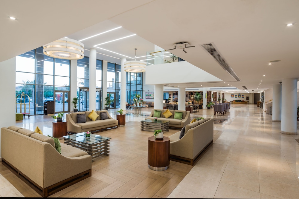 فندق قرية الريم(Al Reem Village Hotel) 33/51