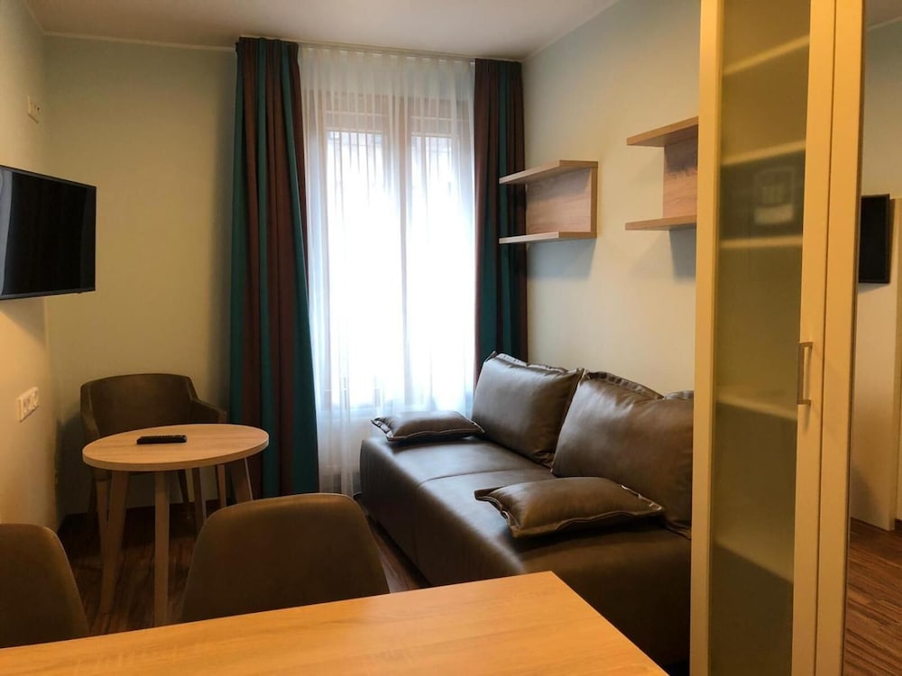 Trip Inn Residence City Center 27/41
