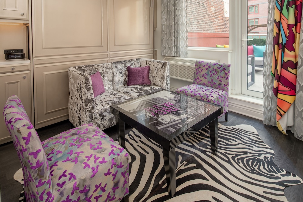 Staypineapple An Artful Hotel Midtown New York 48/65