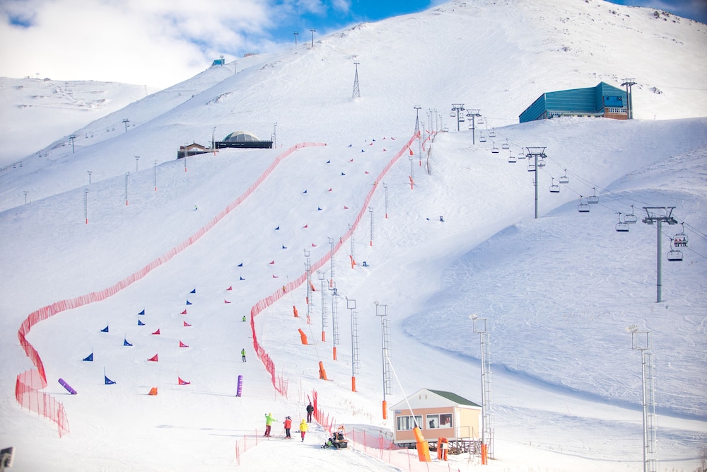 Dedeman Palandoken Ski Lodge 68/74