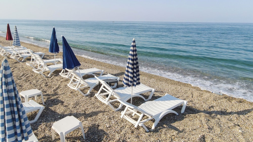 Yalikoy Deniz Otel 38/50