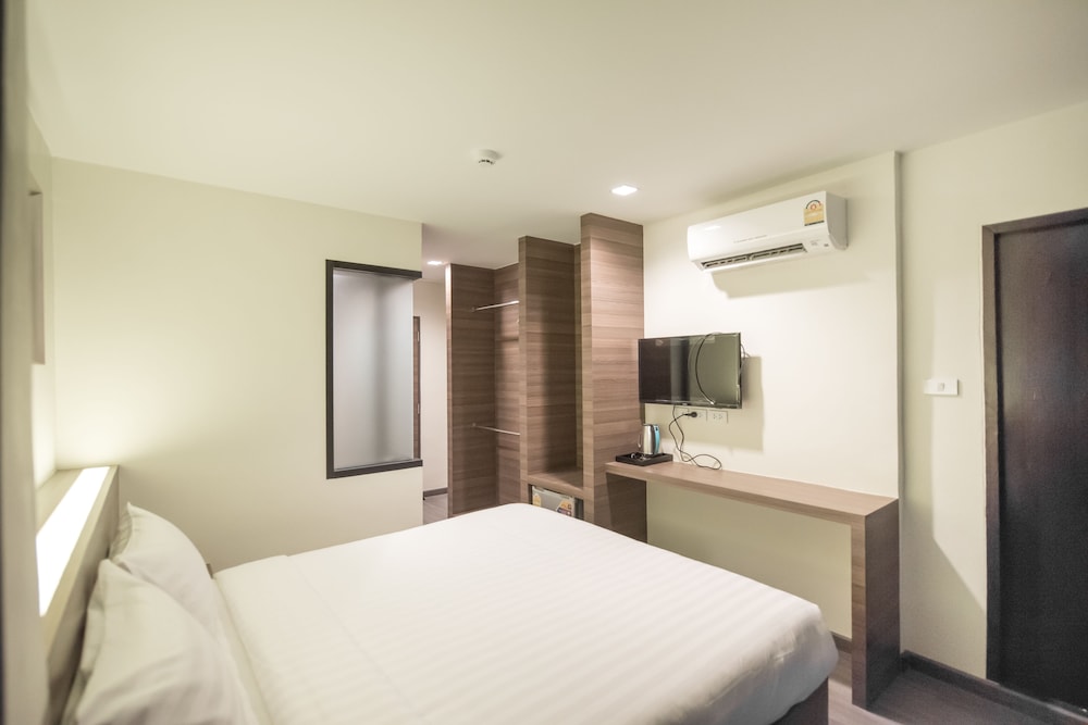 Sovereign Group Hotel Pratunam Bangkok 27/61