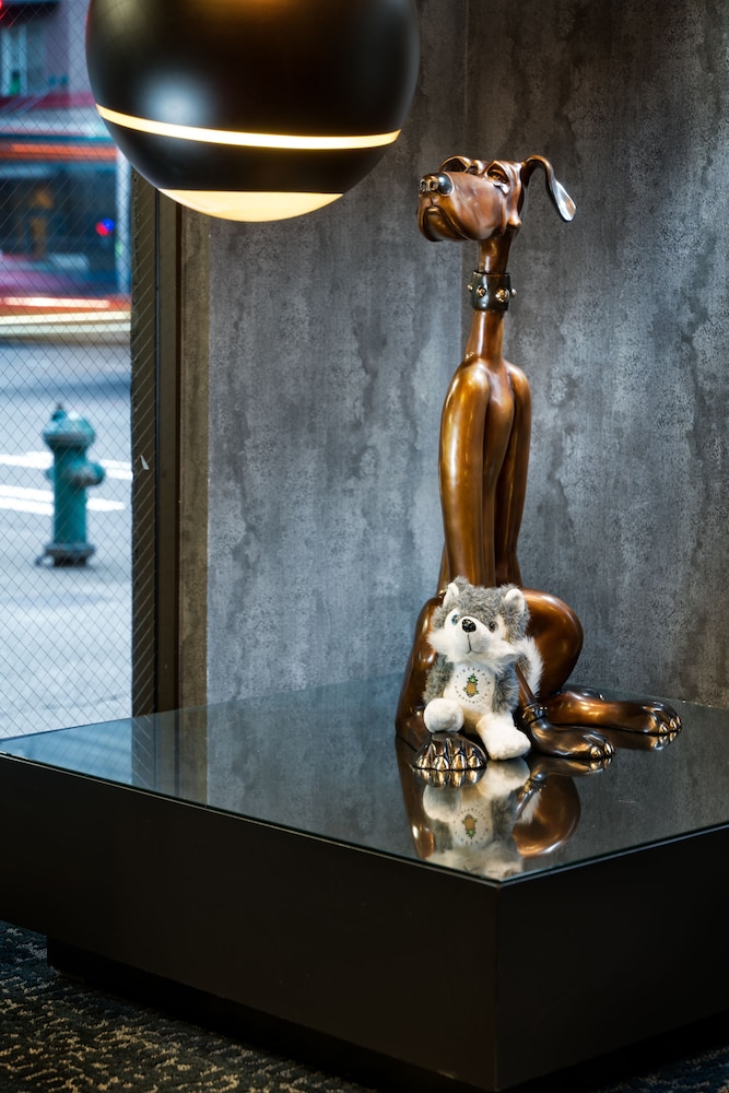 Staypineapple Hotel FIVE Downtown Seattle 24/51