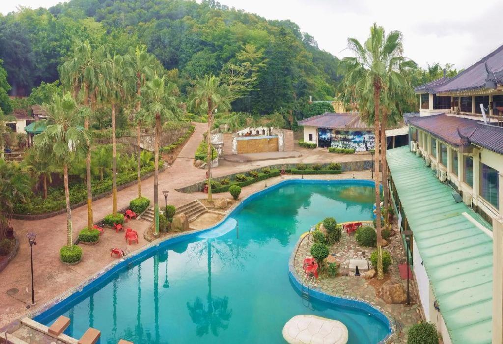 Harmony Resort Hotel(Formally Hetian Holiday) 53/55