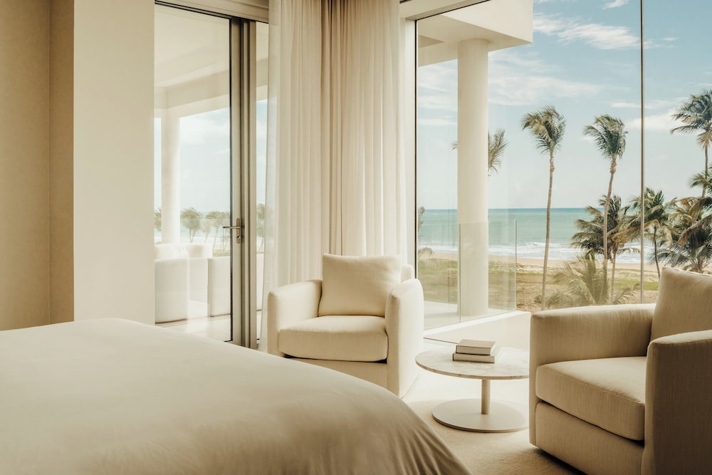 4 Bedrooms, Residence, House, 3 King Beds, 2 Queen Beds, Ocean Front, Rooftop Pool، Four Seasons Resort and Residences Puerto Rico 5/10