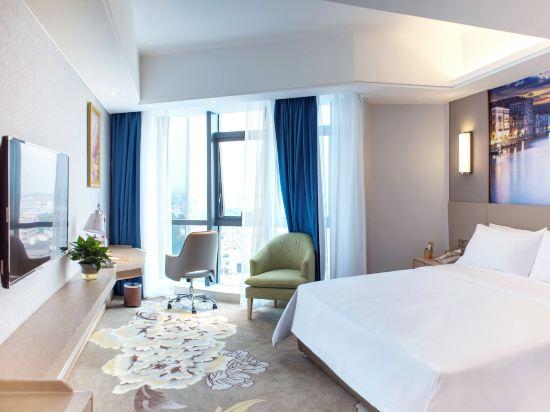 Vienna International Hotel (Dongguan Qiaotou Square) 11/22