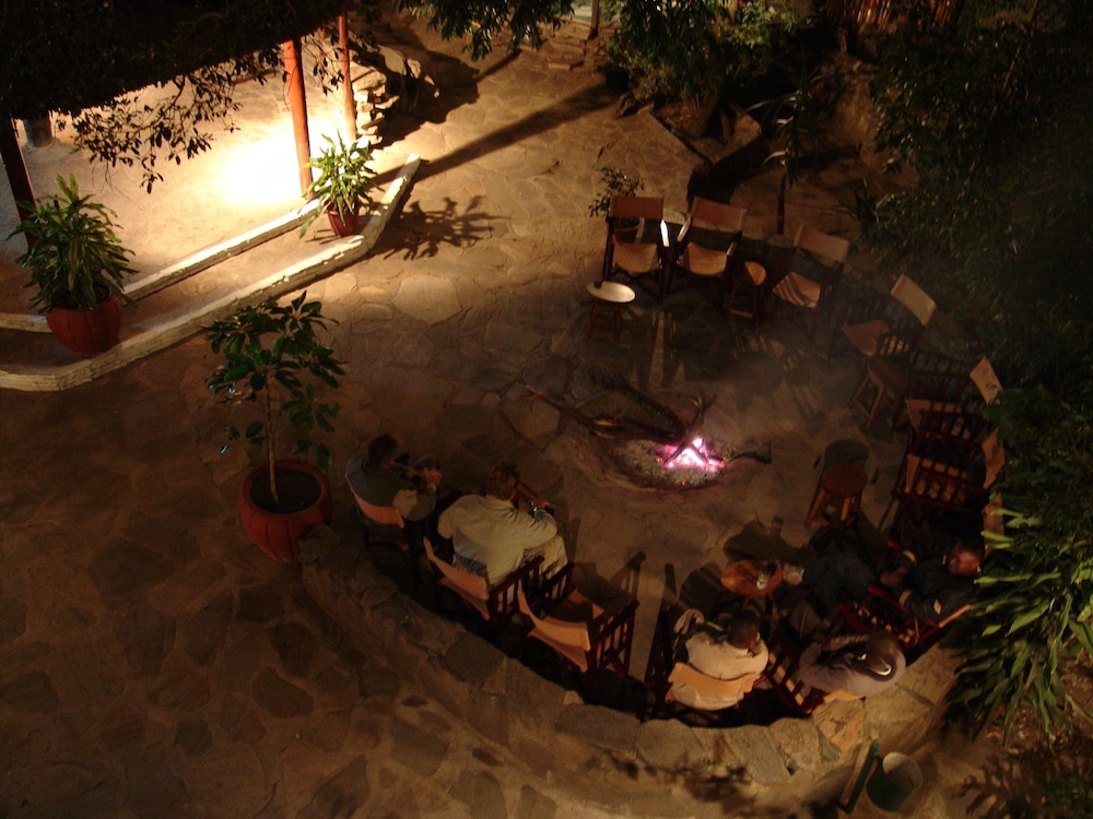 Fig Tree Camp 41/45