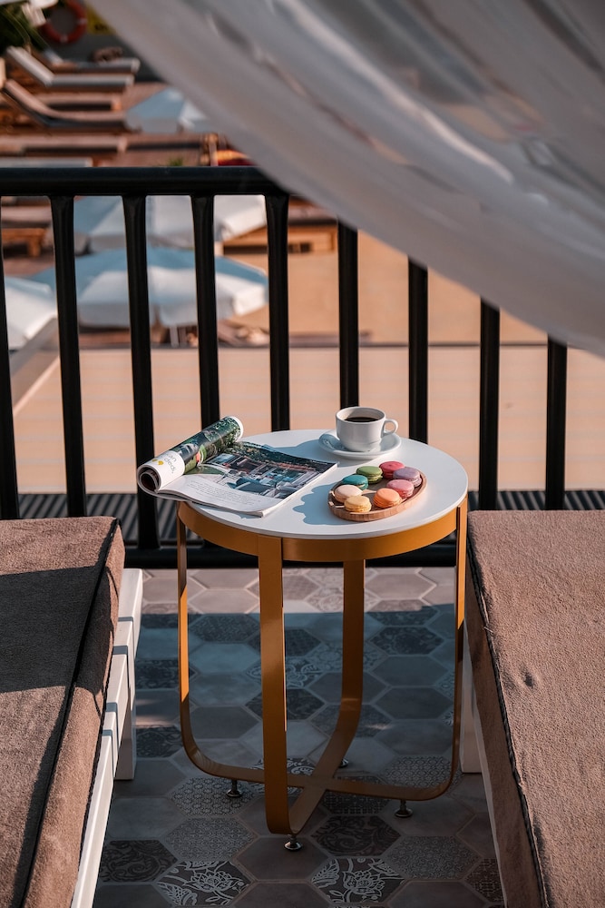 Hotel Karbel Sun 33/50
