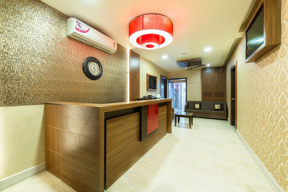 Treebo Trend Nestlay Casa 6/47