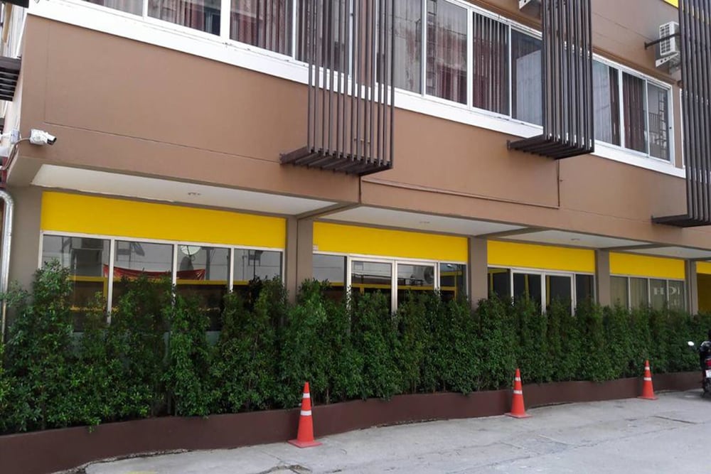 Berich Hotel 1/50