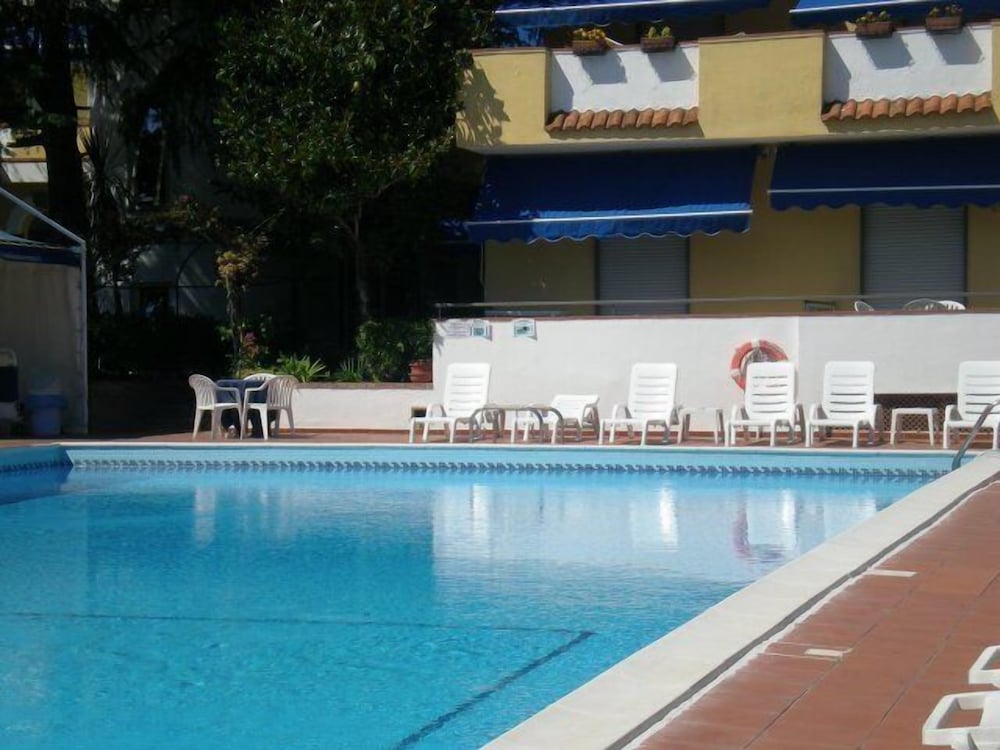 Hotel Seven Residence 21/24