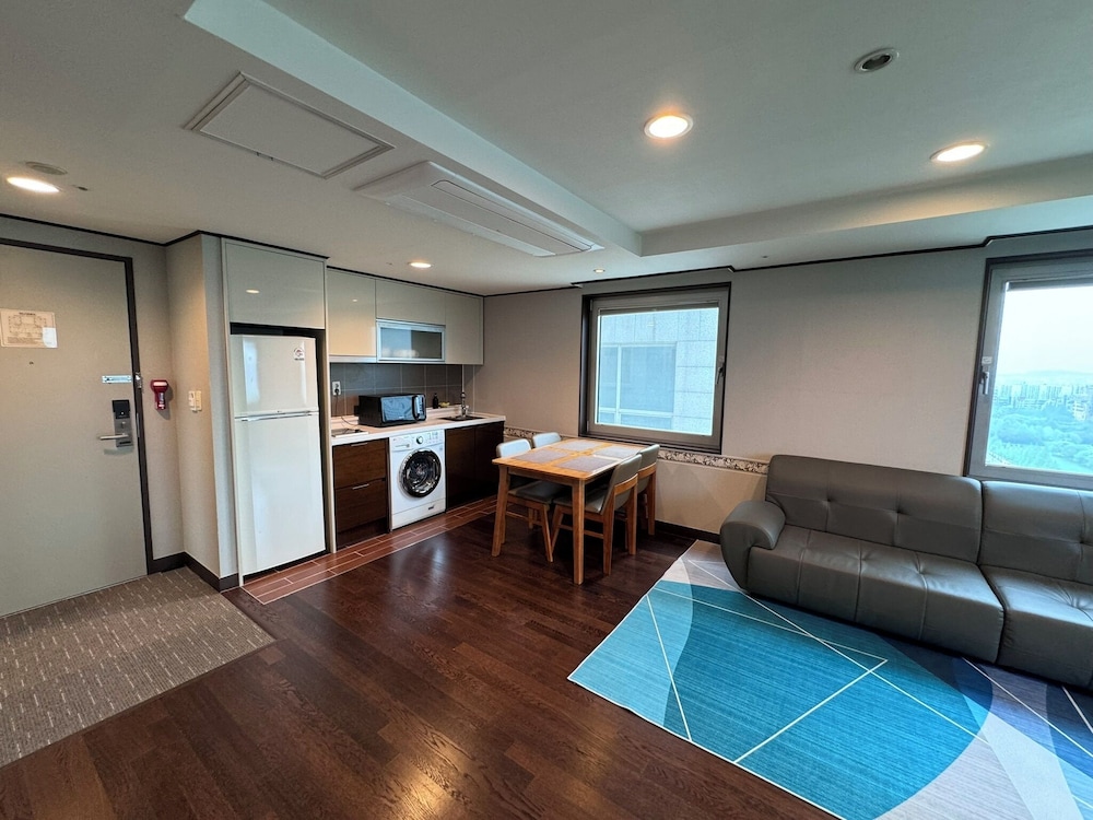 Toyoko Inn Daejeon Government Complex 53/75