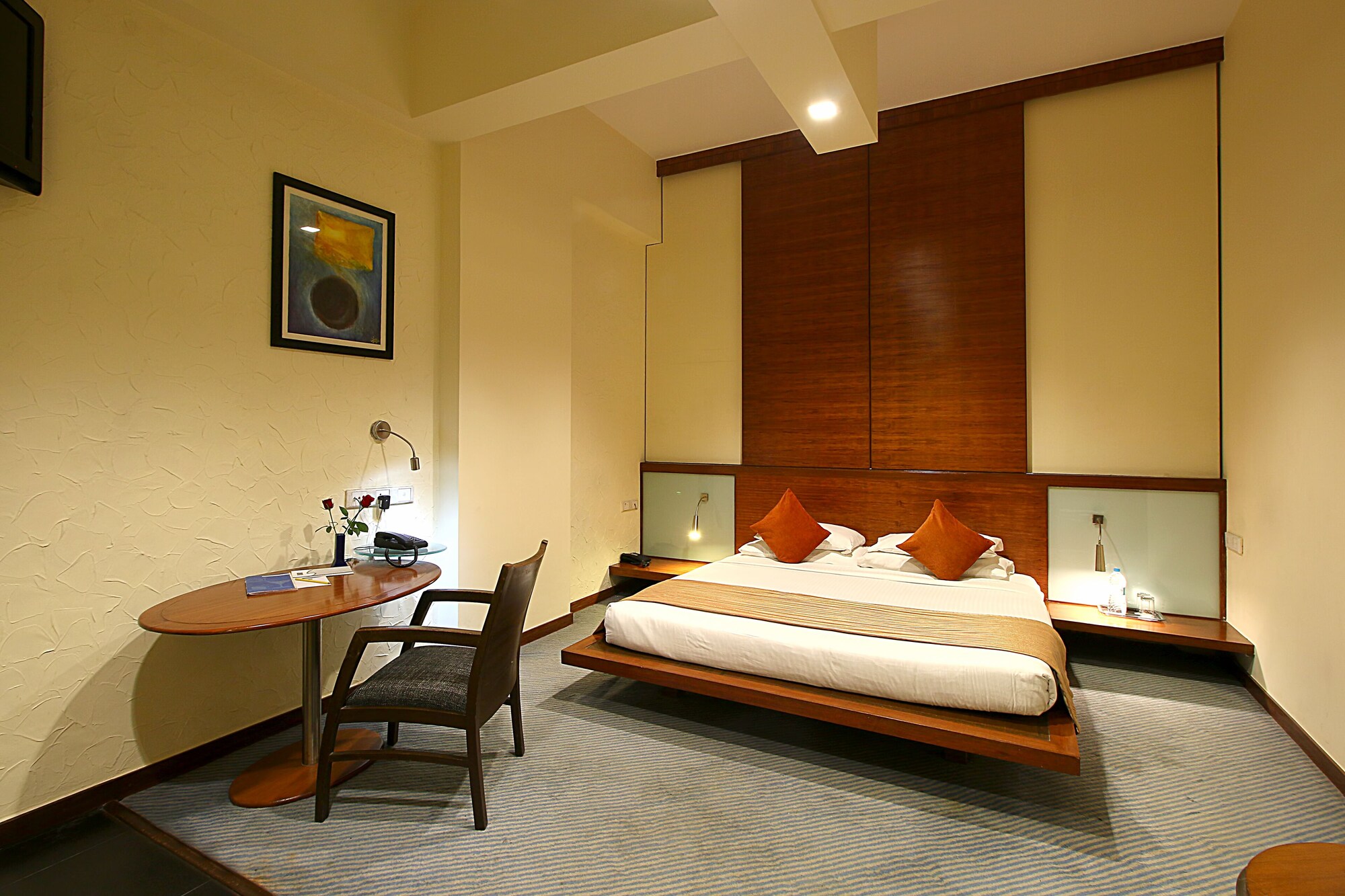 DESIGN, KING BED