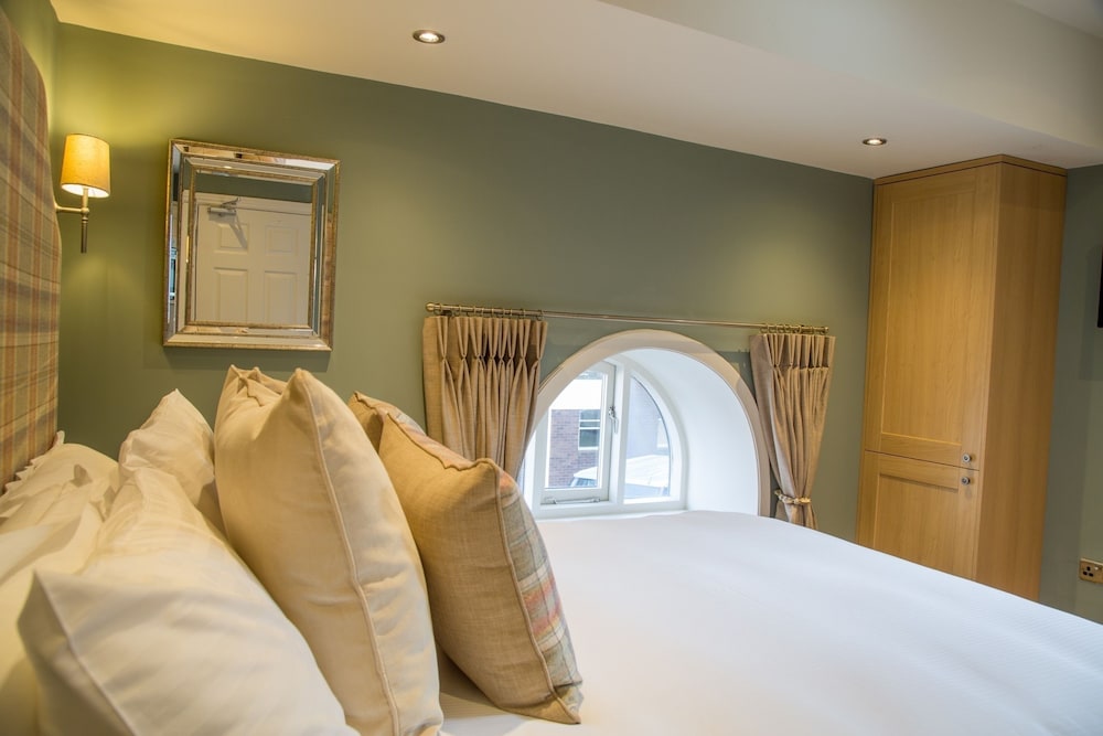 Winckley Square Hotel 27/50