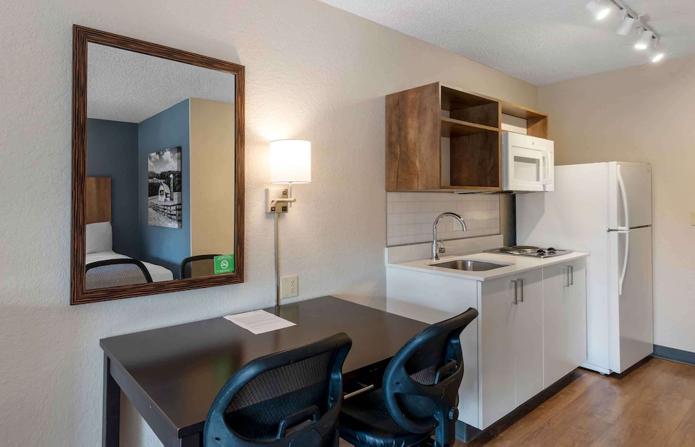 Extended Stay America Miami Airport Doral 87th Ave S 47/60