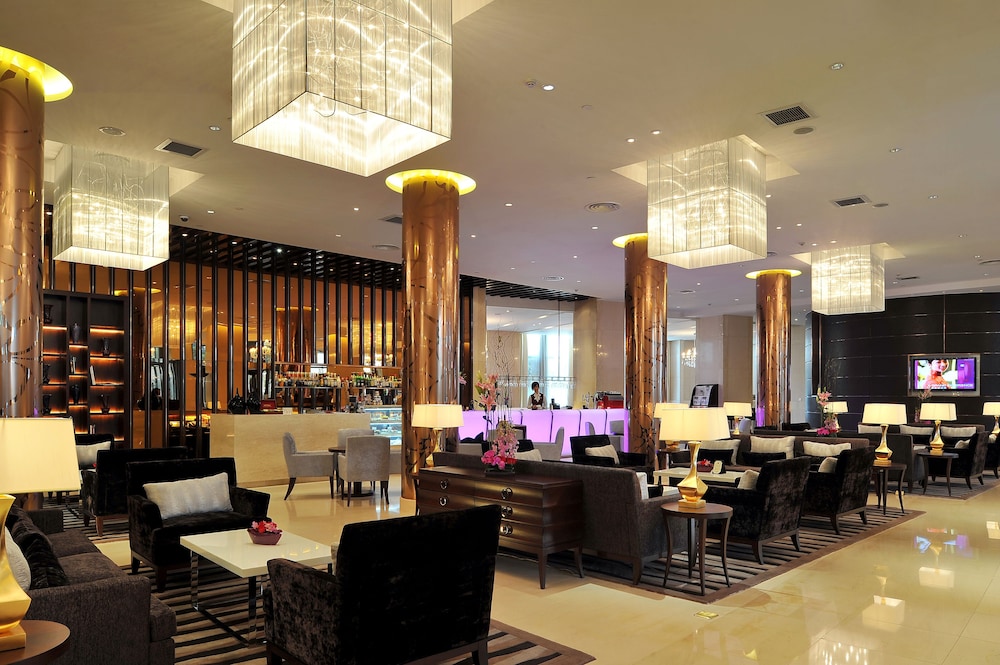 Grand Mercure Shanghai Hongqiao 64/79