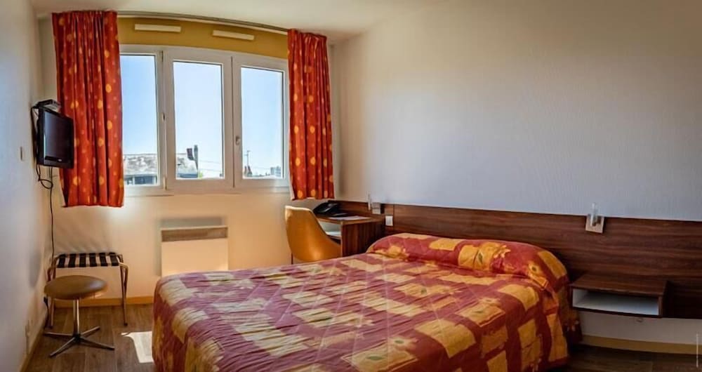 CITOTEL LE BOISCHAUT 8/25