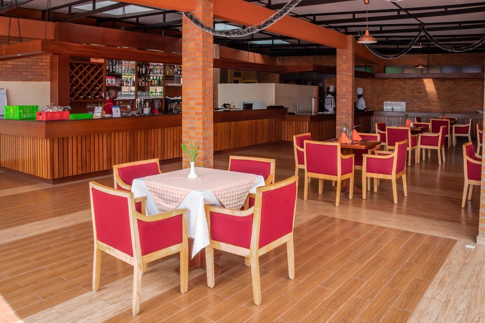 Sainte Famille Hotel 40/47