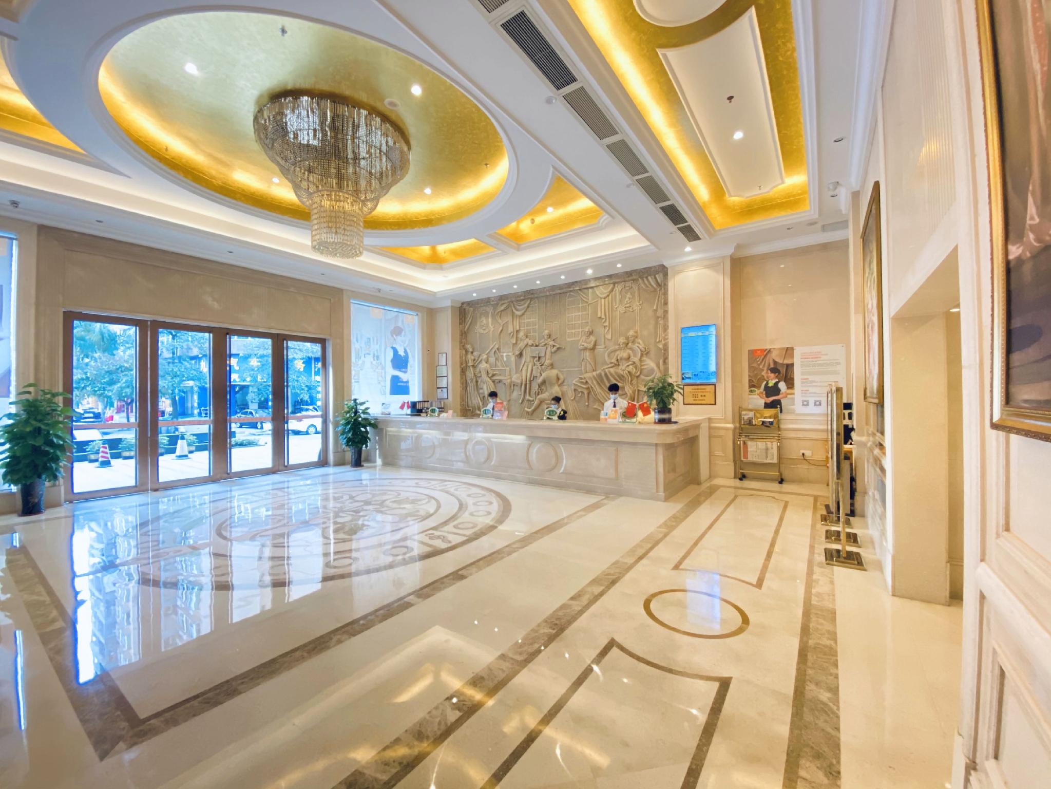 Vienna International Hotel (Huizhou Jiangbei Sanxin) 19/58