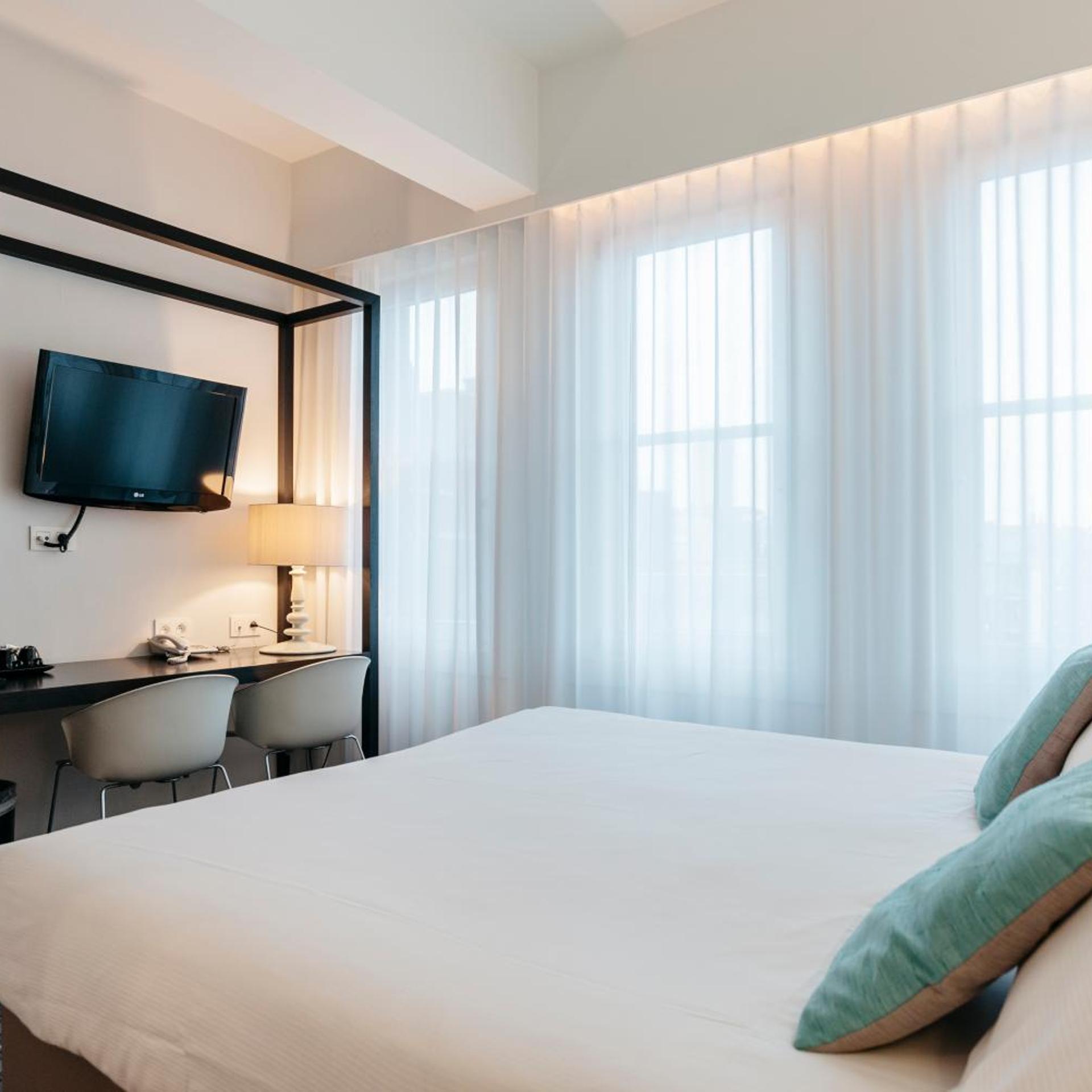 غرفة ديلوكس بسرير مزدوج أو سريرين منفصلين، Leopold Hotel Ostend 3/10