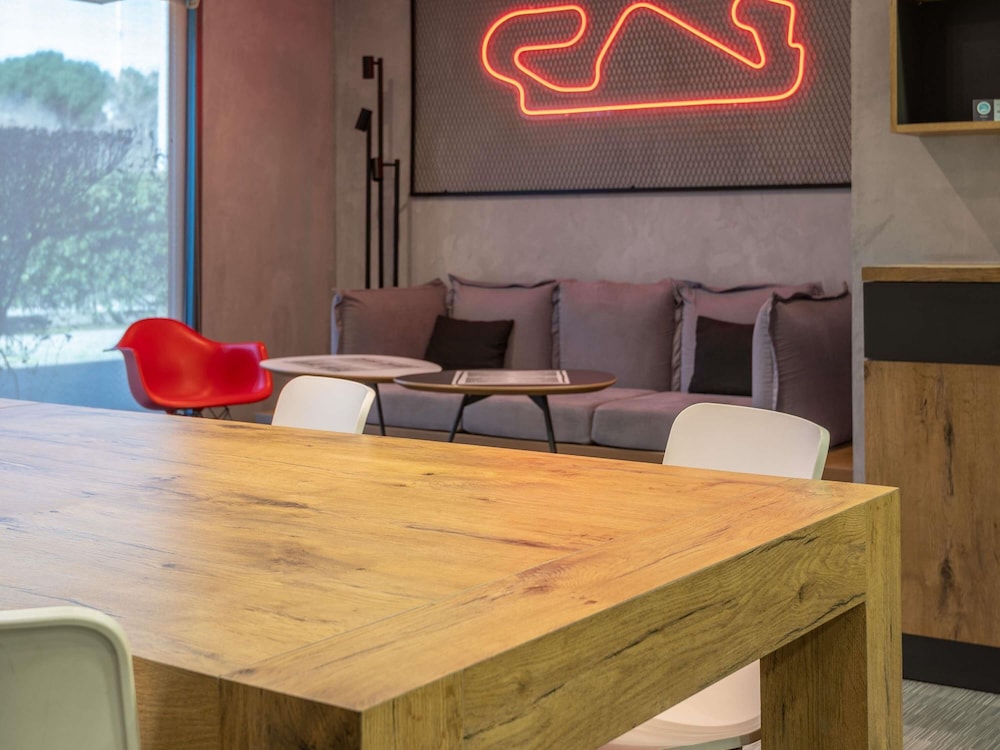 ibis Barcelona Montmelo Granollers 48/73