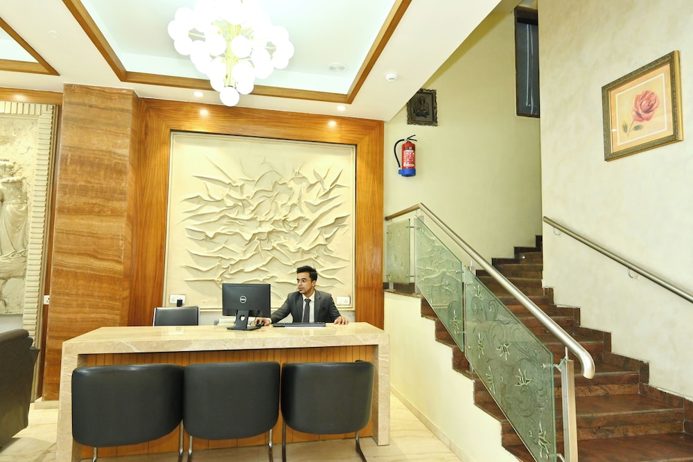 Hotel Simran Heritage Pvt. Ltd. 9/55