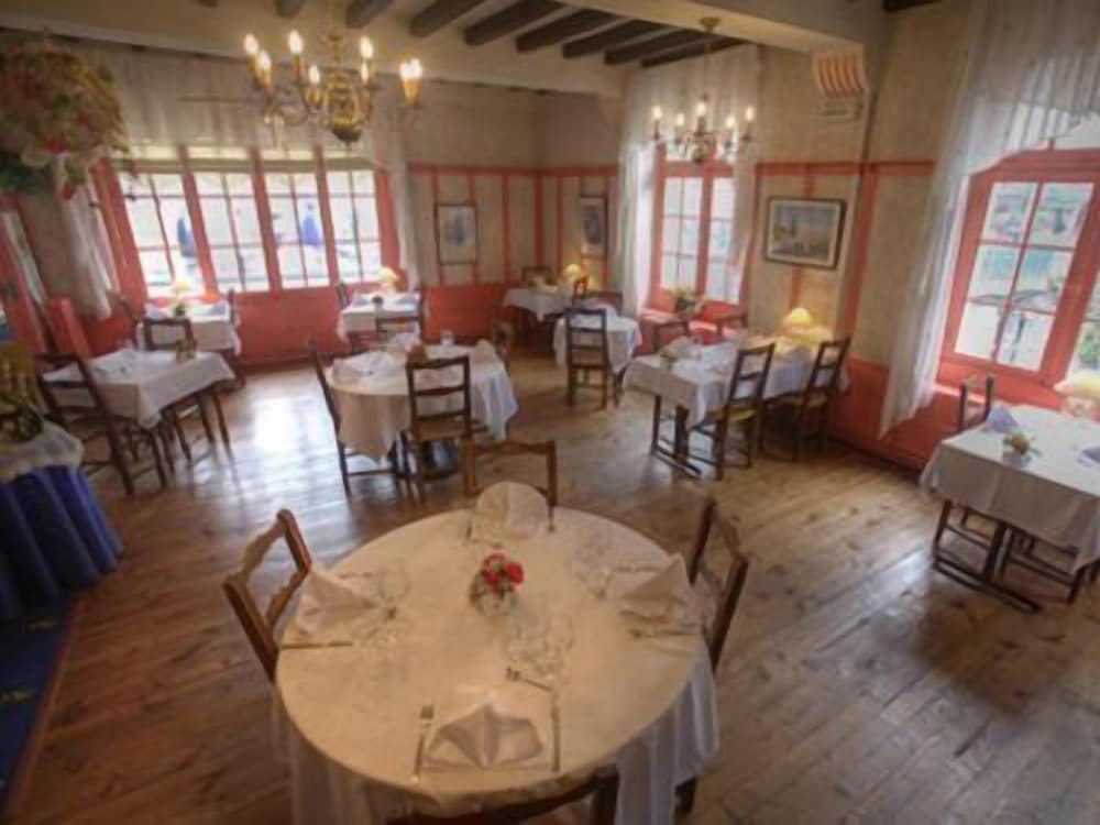 Hotel de Nevers 21/25