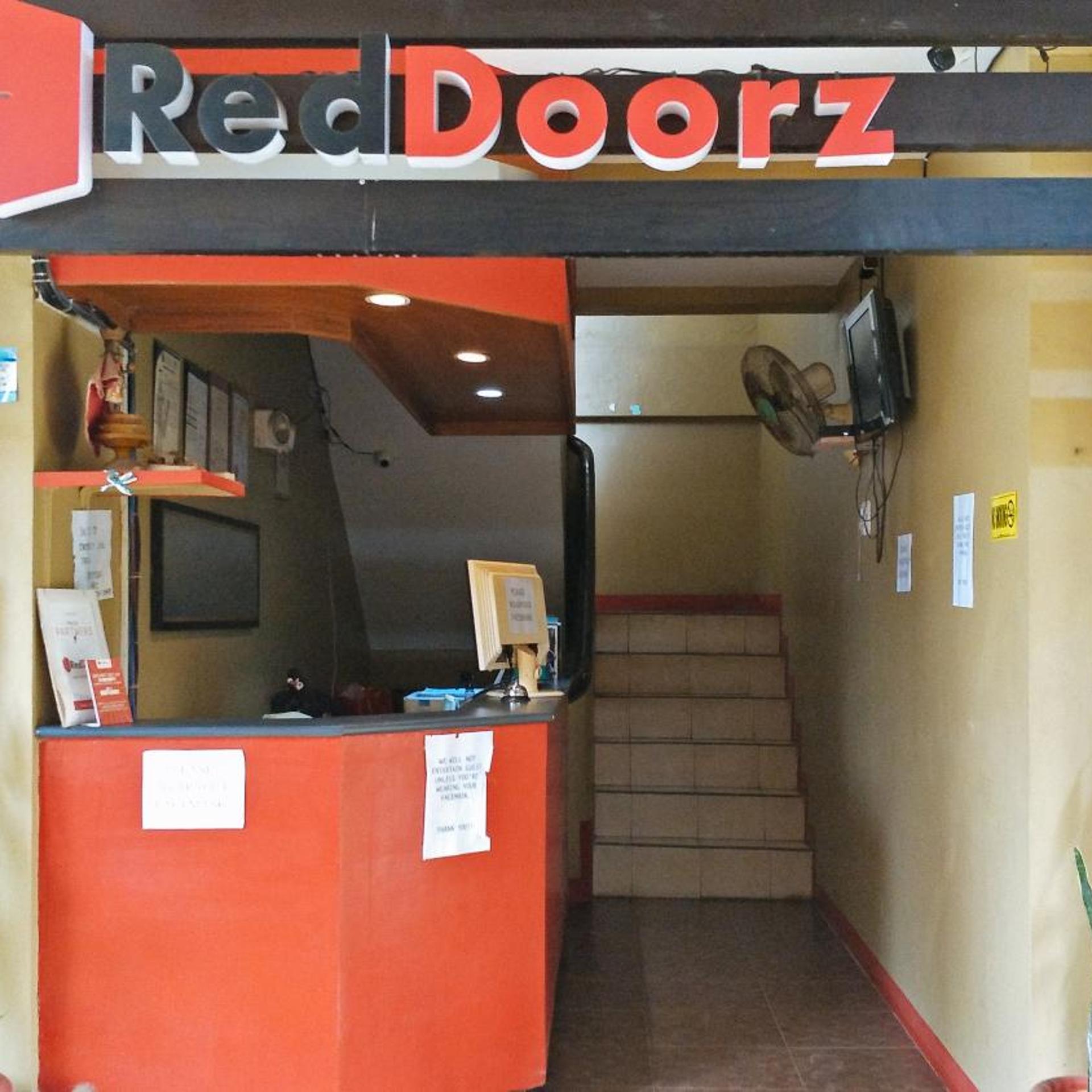 RedDoorz at Bankal Lapulapu 7/46