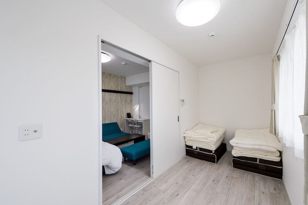 TYPE B, DOUBLE BED