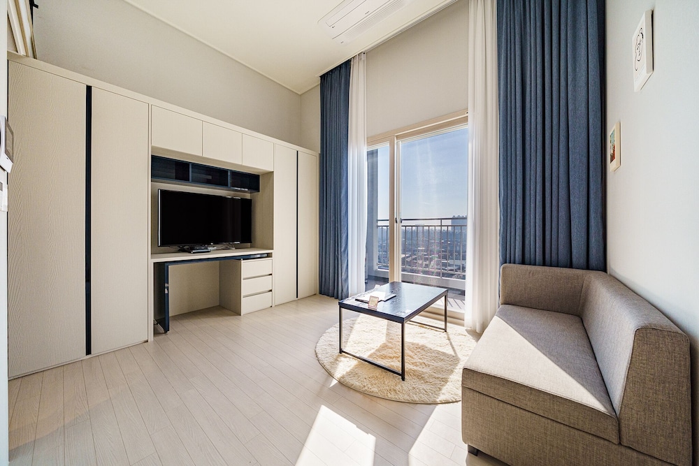 Park View Terrace 28/48