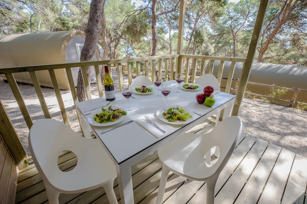 Camping Torre de la Mora 37/50