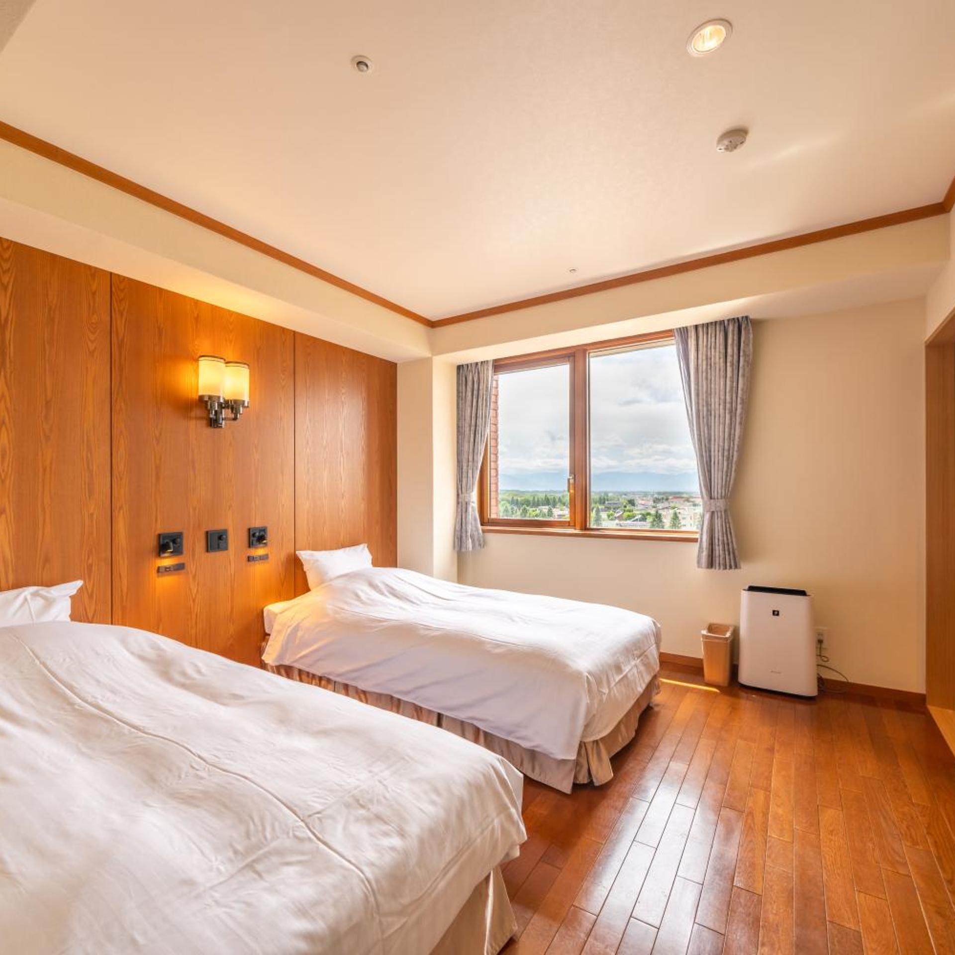 Maisonette, Twin Beds, Terrace