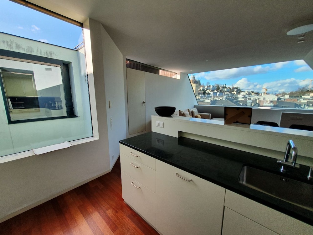 Lucerne Lake View Apartments 50/50