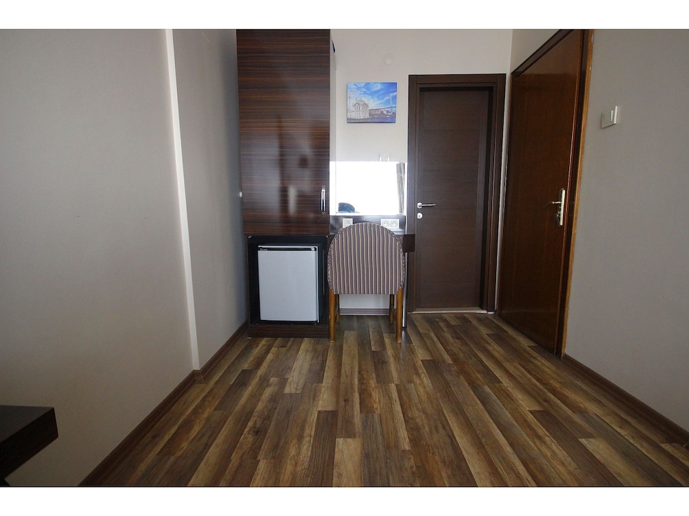 Venus Hotel Taksim 9/33
