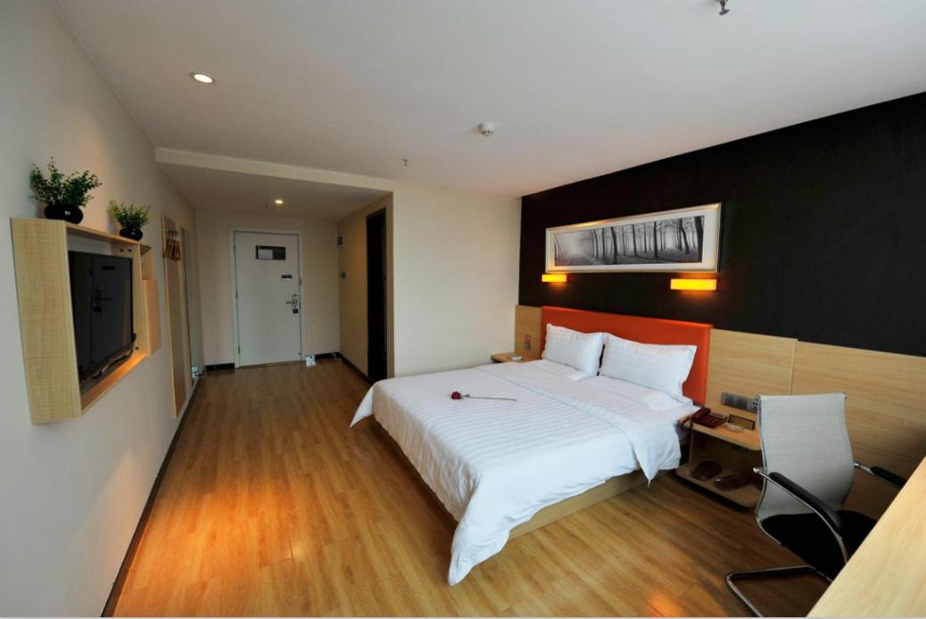7 Days Premium(Kuizhou Avenue Fengjie) 5/18