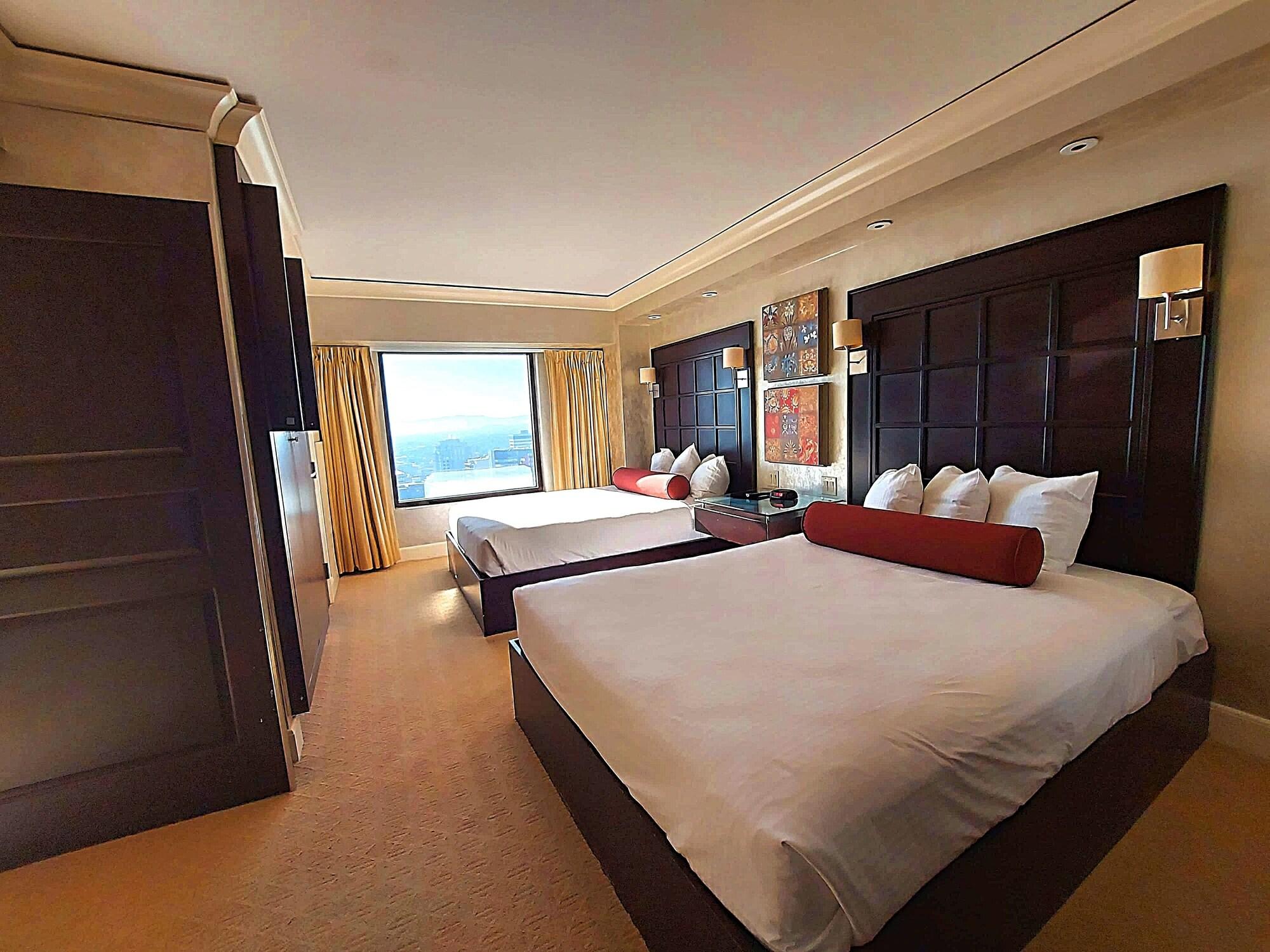 Reno Suites 6/33