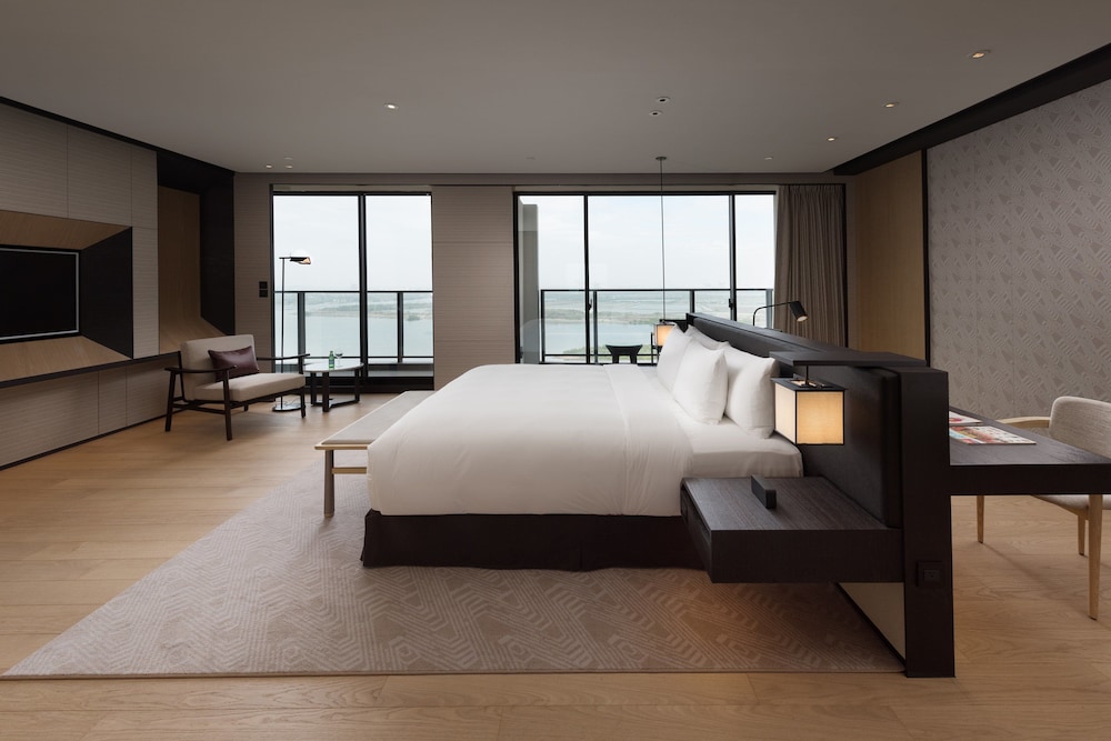 CROWNE PLAZA TAINAN 23/81