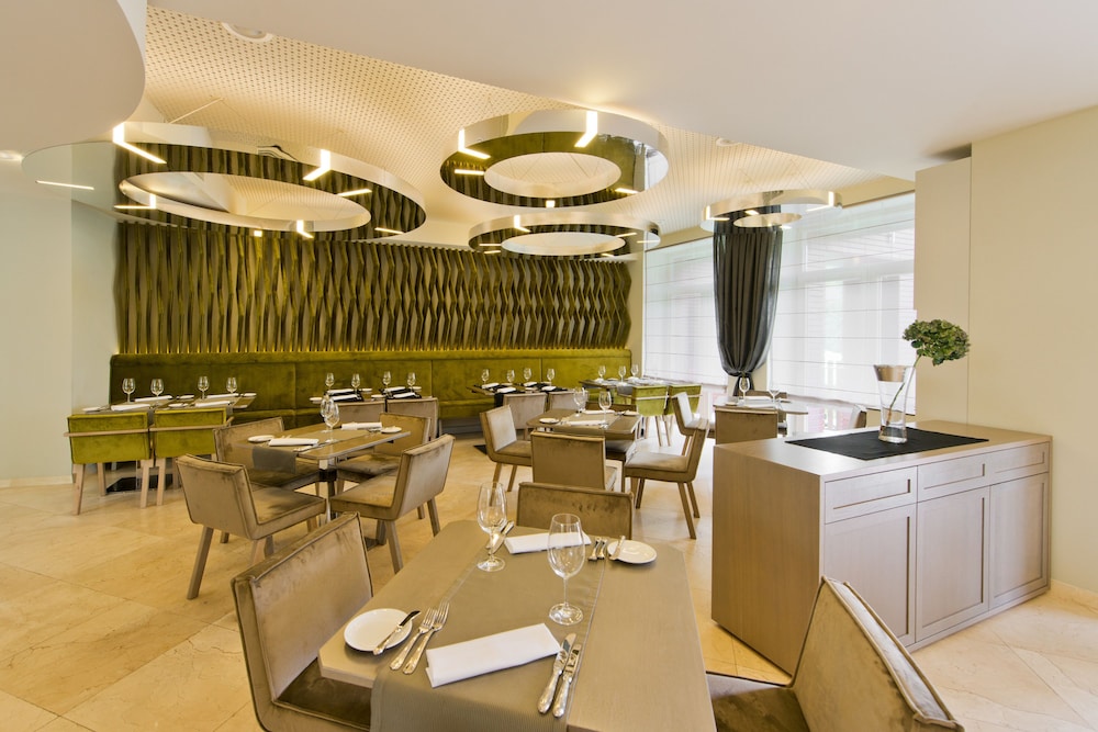 MANA Suites and Sea Palanga 34/50
