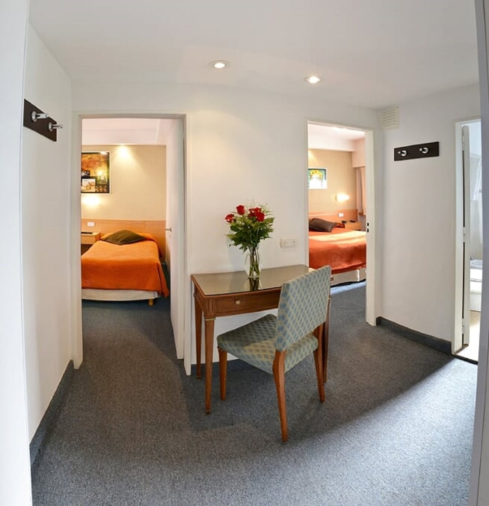 Sarmiento Palace Hotel 30/50