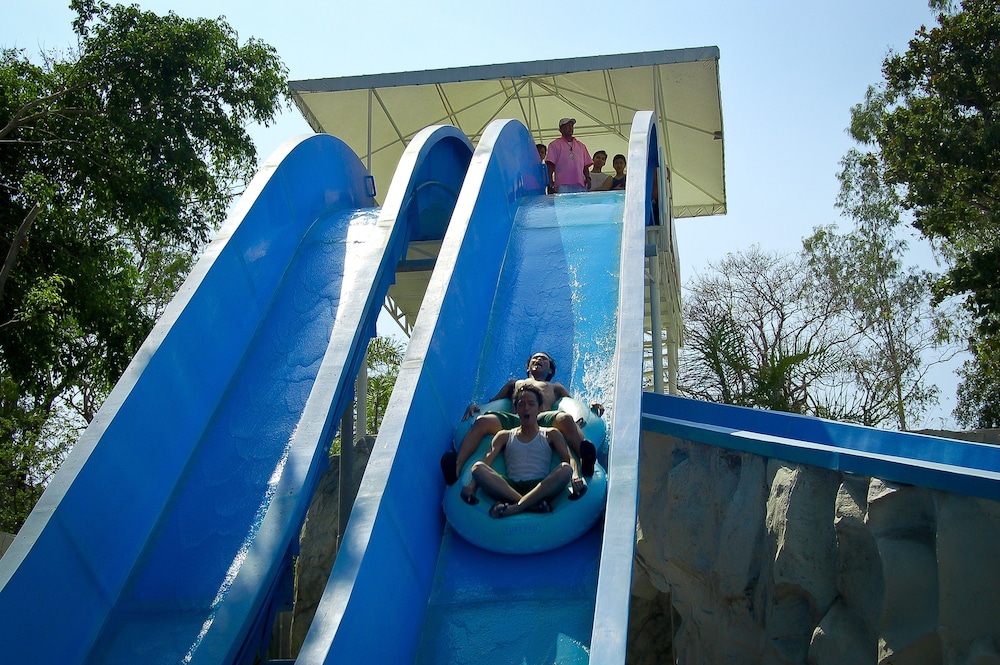 Whiterock Beach Hotel And Waterpark 11/73