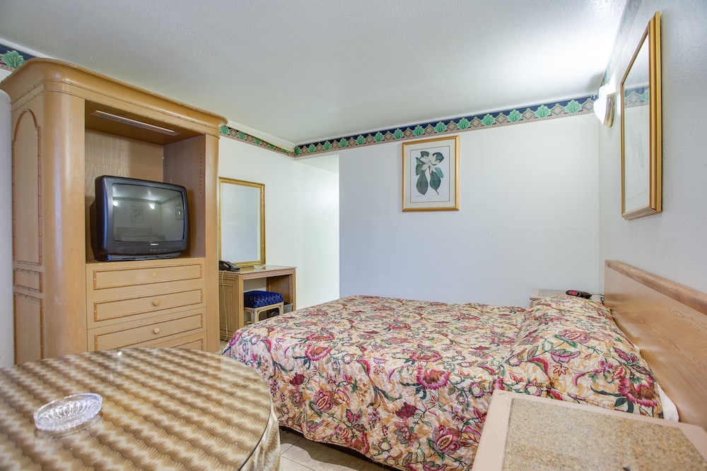 Best Whittier Inn 11/53