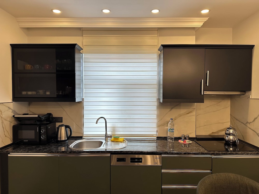 BayMari Suites City Life 56/63