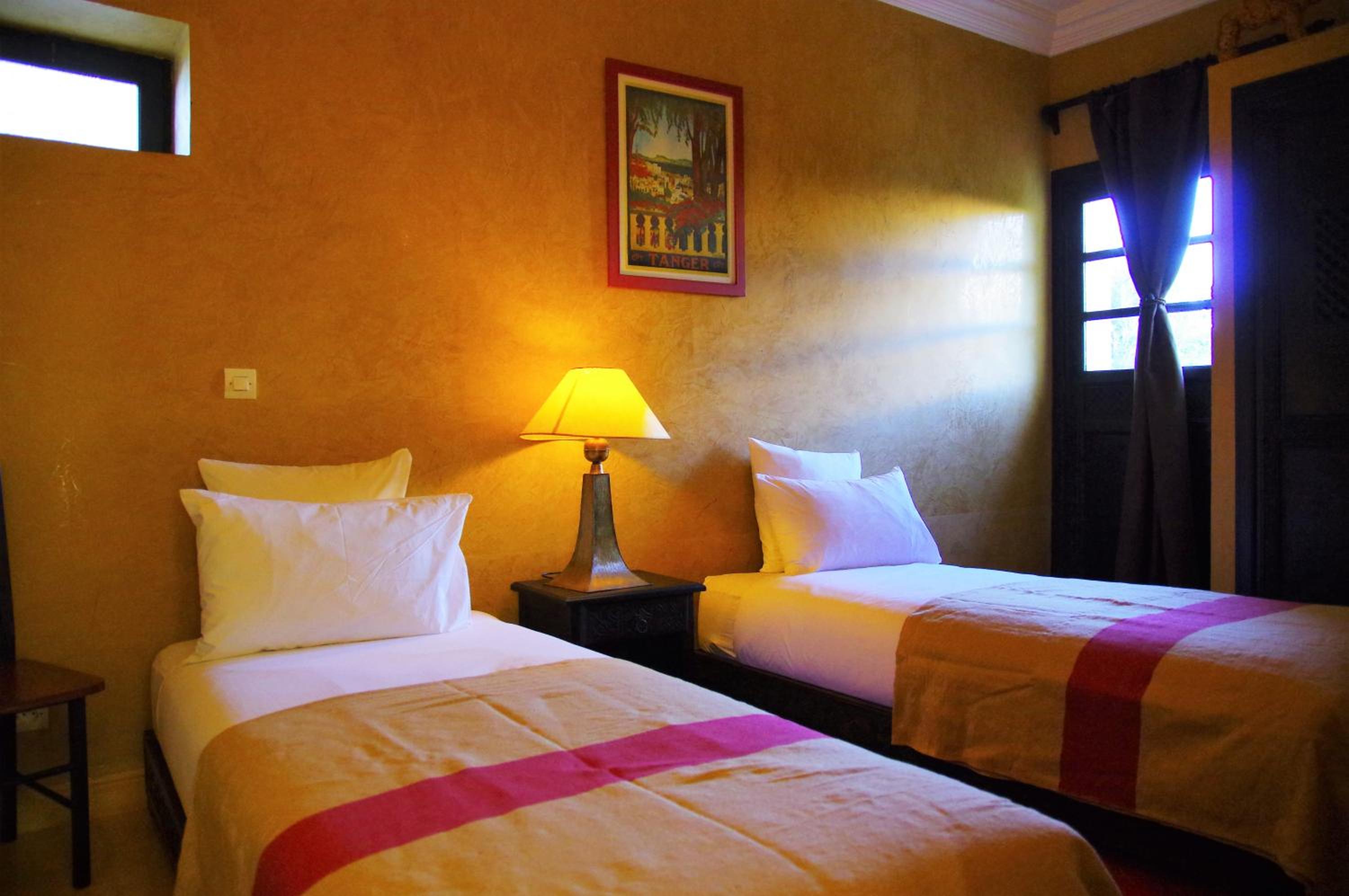 2 Bedrooms, House