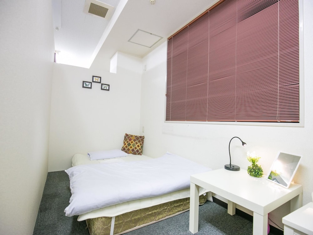 123Guest House 26/50